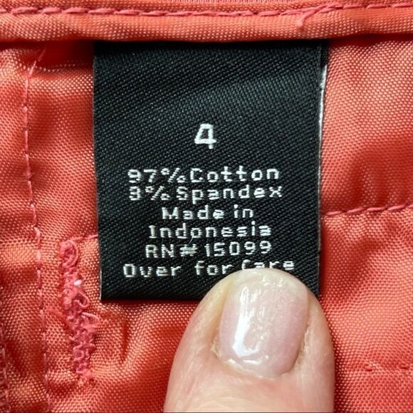 Apostrophe Stretche Coral Cropped Pants, Size 4 - Picture 7 of 11